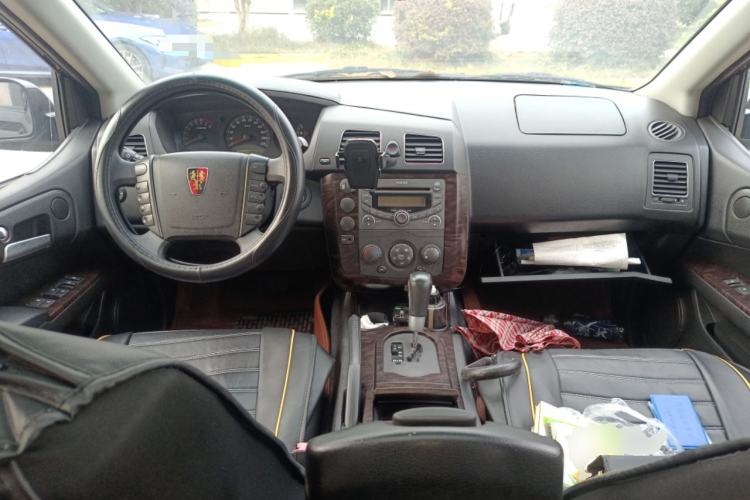 Used Roewe W5 2014 1.8T 2WD Automatic Tharu Special Edition