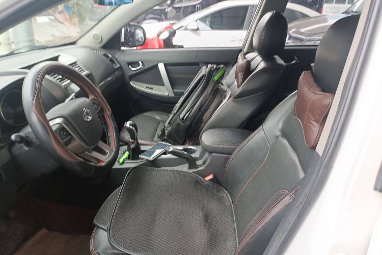 Used Geely Auto GX7 2015 Sports Edition 2.0L Manual Elite Model
