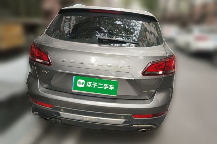 Used BORGWARD BX7 2016 28T Two-Wheel Drive Luxury Version 5 Seats