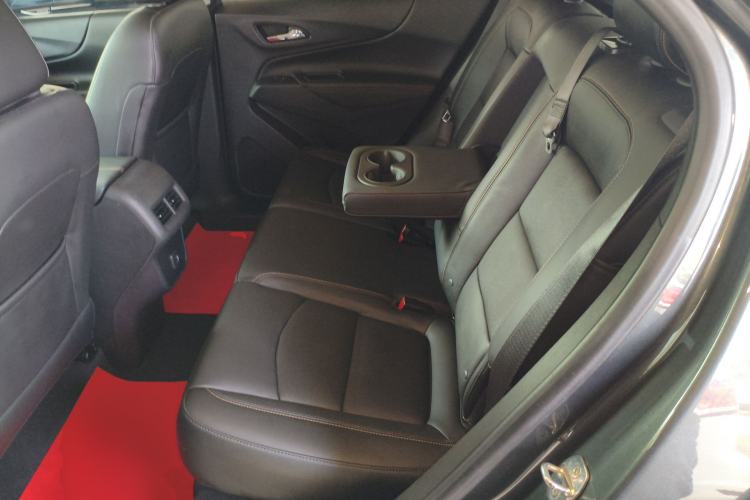 Used Chevrolet Equinox 2019 535T Automatic YuJie Edition China V Standard Left Rear Seat