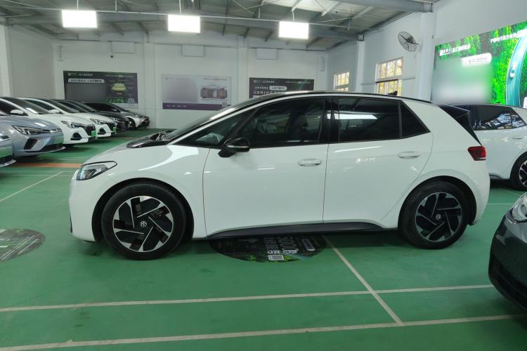 Used Volkswagen ID.3 2024 Pure & Smart Edition
