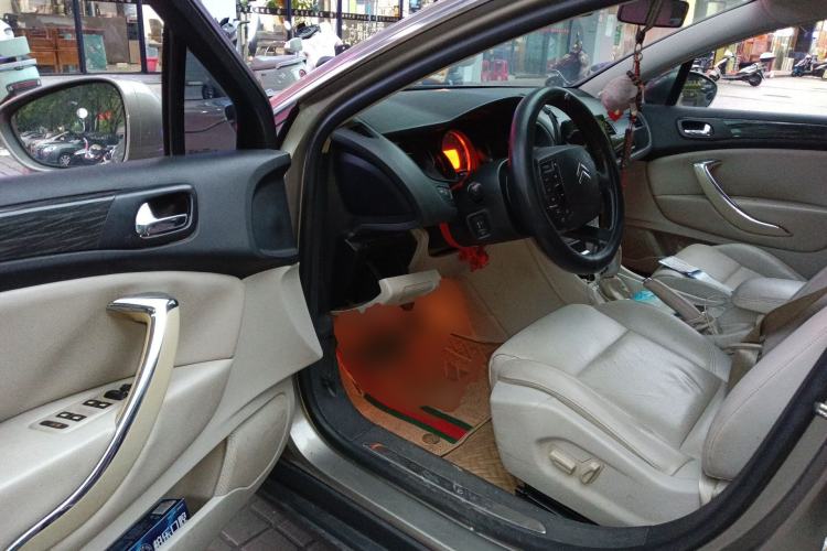 Used Citroen C5 2012 2.0L Automatic Luxury Edition Driver Seat