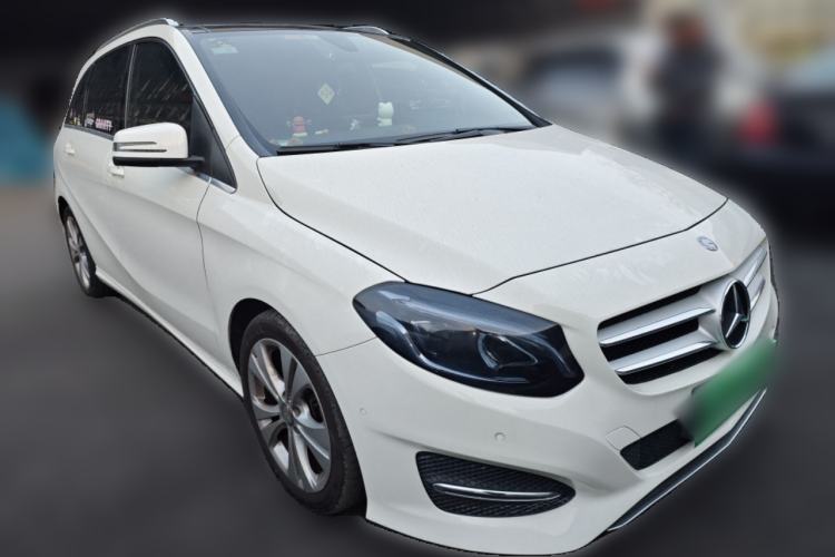 Used Mercedes-Benz B-Class 2015 B 200 Fashion Model