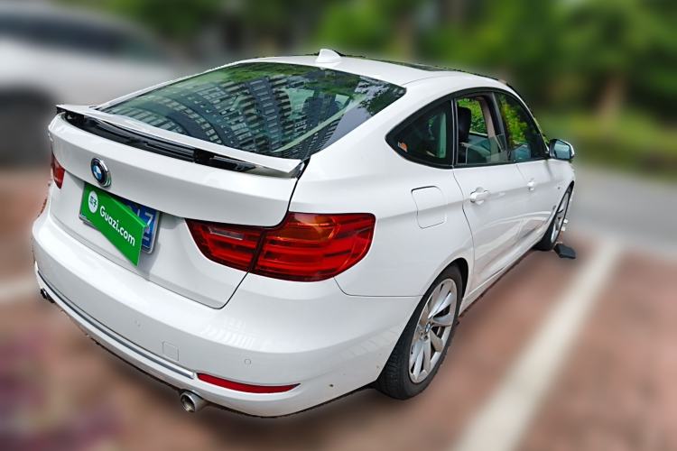 Used BMW 3 Series GT 2013 320i Sport Design Package Rear Right 45 Deg