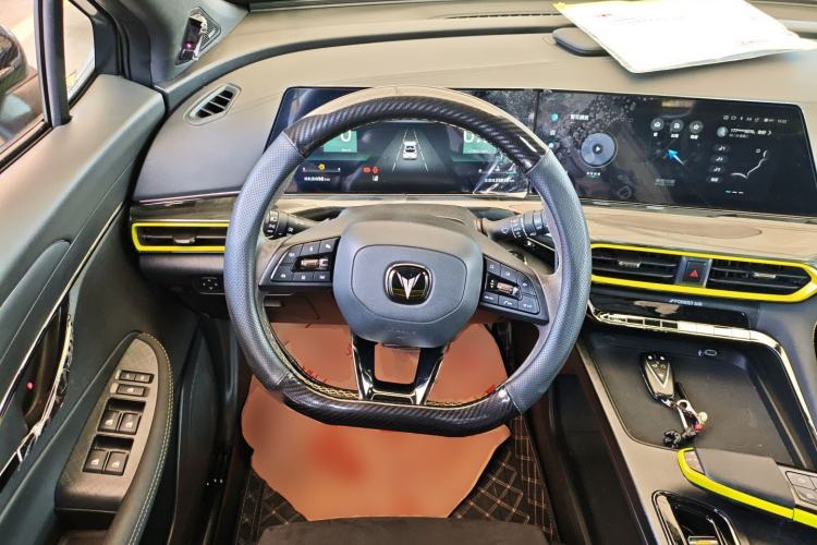 Used CHANGAN UNI-T 2022 1.5T Sport Edition Flagship Version
