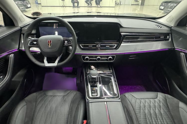 Used Hongqi HS5 2023 2.0T Qixiang Pro Edition Interior 1