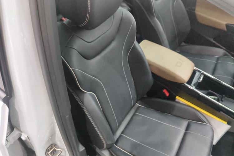 Used Volkswagen ID.4 X 2022 Pure Smart Edition Right Front Seat