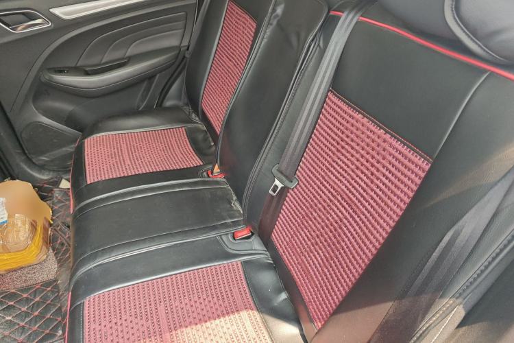 Used Roewe RX3 2018 1.6L CVT Flagship Edition Left Rear Seat