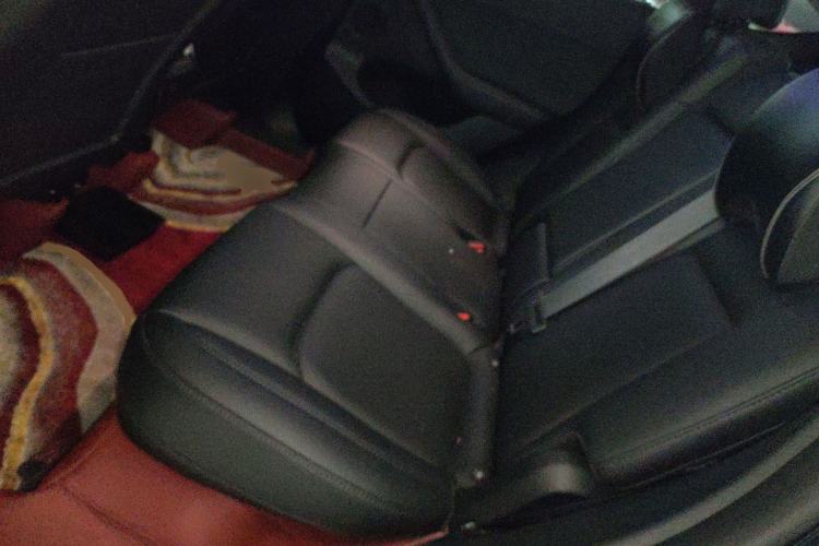 Used Tesla Model Y 2024 Rear-Wheel-Drive Version
