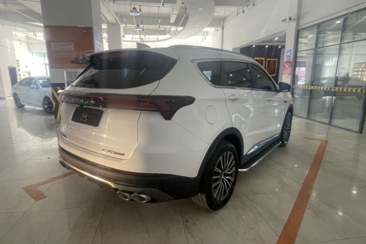 Used JETOUR X70 PLUS 2023 1.5T DCT Brave PLUS 5-Seater Exterior 6