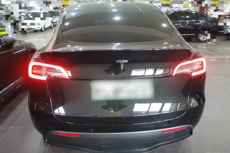 Used Tesla Model Y 2022 Rear-Wheel-Drive Version
