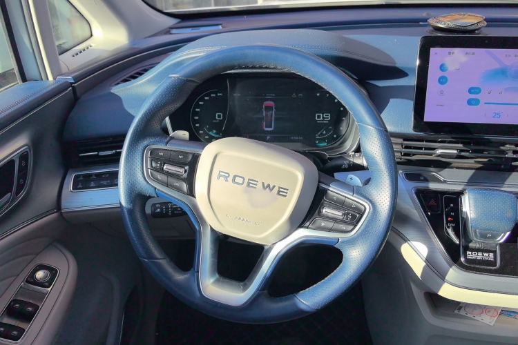 Used Roewe iMAX8 2021 400TGI Supreme Series Prestige Edition
