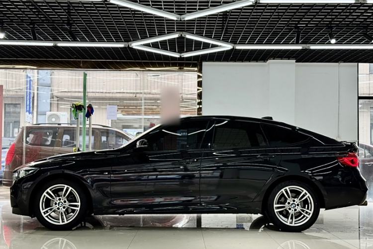 Used BMW 3 Series GT 2019 320i M Sport Package
