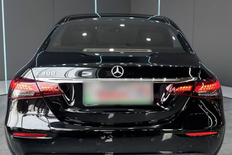 Used Mercedes-Benz E-Class New Energy 2022 Restyled E 350 e L Plug-in Hybrid Sports Sedan
