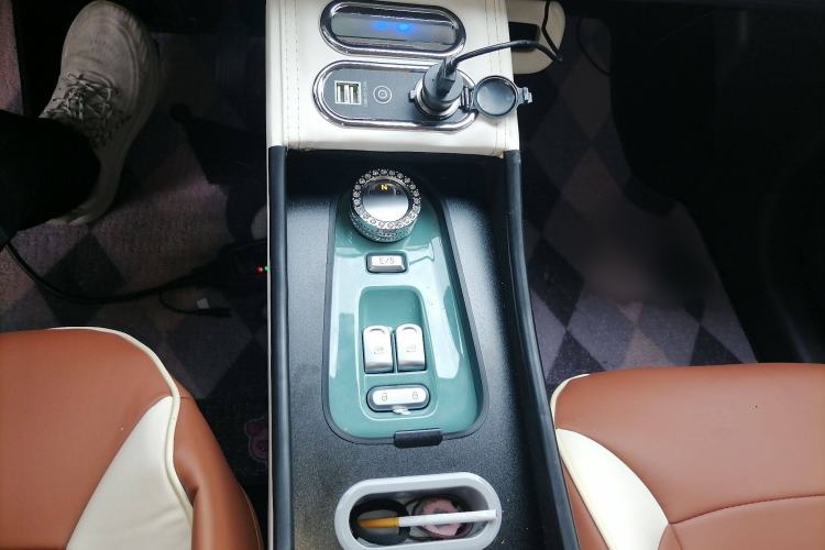 Used CHANGAN Lumin 2023 301km Honey Dew Edition