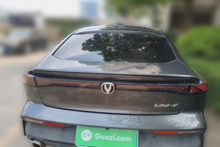 Used CHANGAN UNI-V 2022 1.5T Prestige Version
