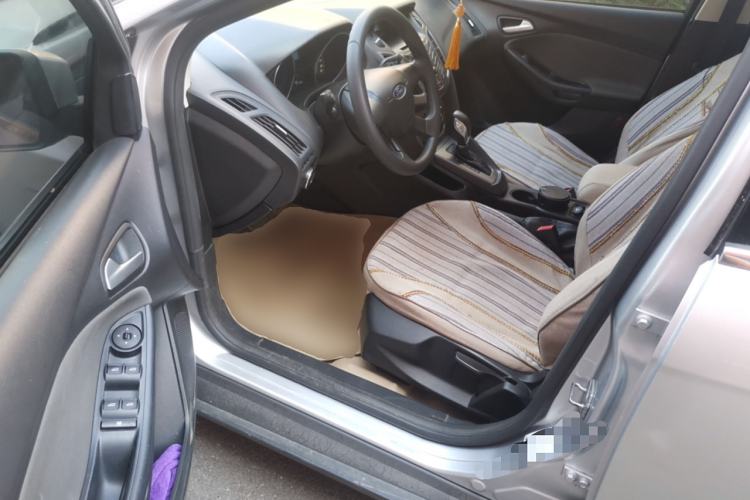 Used Ford Focus 2012 Hatchback 1.6L Automatic Comfort Model
