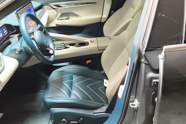 Used Zeekr 001 2023 WE Edition 100 kWh Left Front Seat