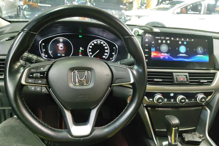 Used Honda Accord 2022 260TURBO Luxury Edition Center Console