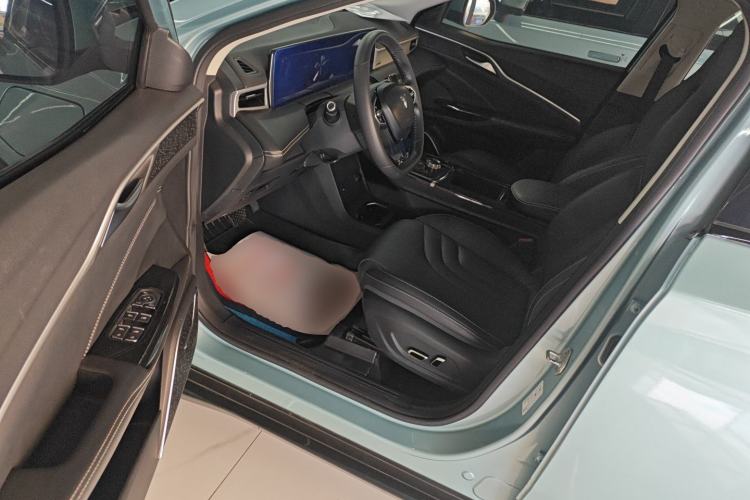 Used NETA U 2022 Zhi400 Pro Lithium Iron Phosphate
