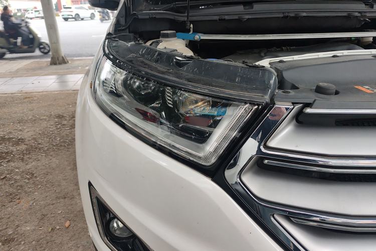 Used Ford Edge 2016 EcoBoost 245 Four-Wheel Drive Titanium 7-Seater
