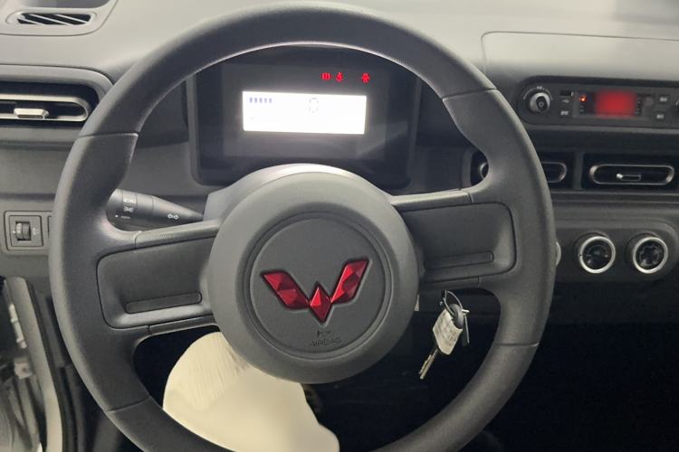 Used Wuling Zhiguang New Energy 2025 Standard Model