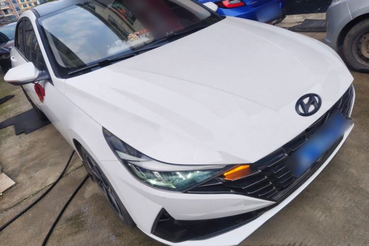 Used Hyundai Elantra 2022 1.5L CVT LUX Prestige Edition