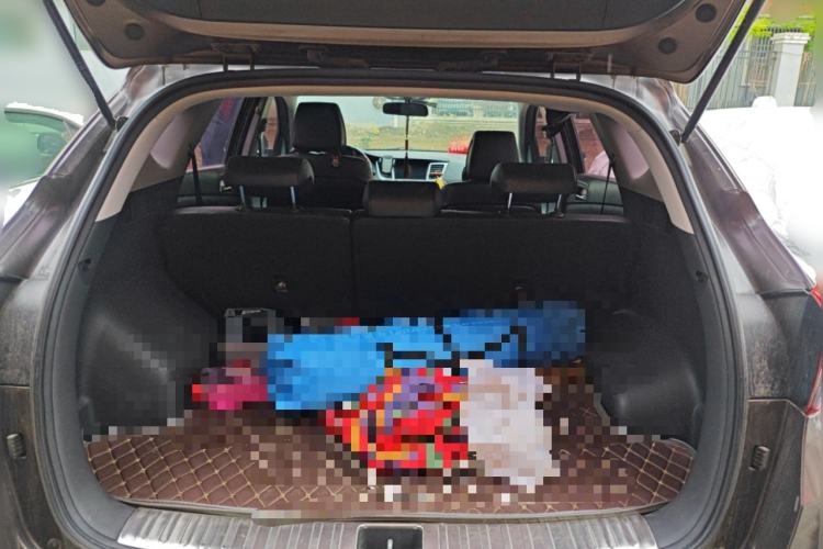 Used Hyundai Tucson 2015 1.6T Dual-Clutch Two-Wheel-Drive Smart Model Trunk