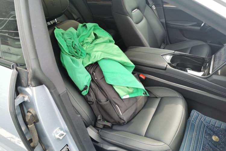 Used NETA S 2022 Extended-Range Version 1160 km Range Rear-Wheel-Drive Compact Edition