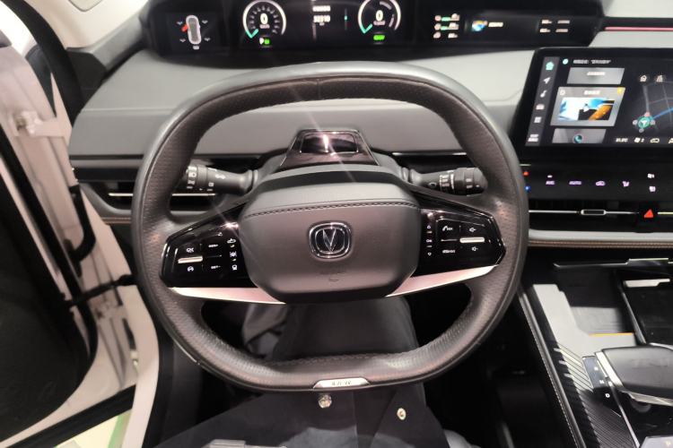 Used CHANGAN UNI-K iDD 2022 Blue Whale iDD 130km 1.5T Prestige Model Steering Wheel