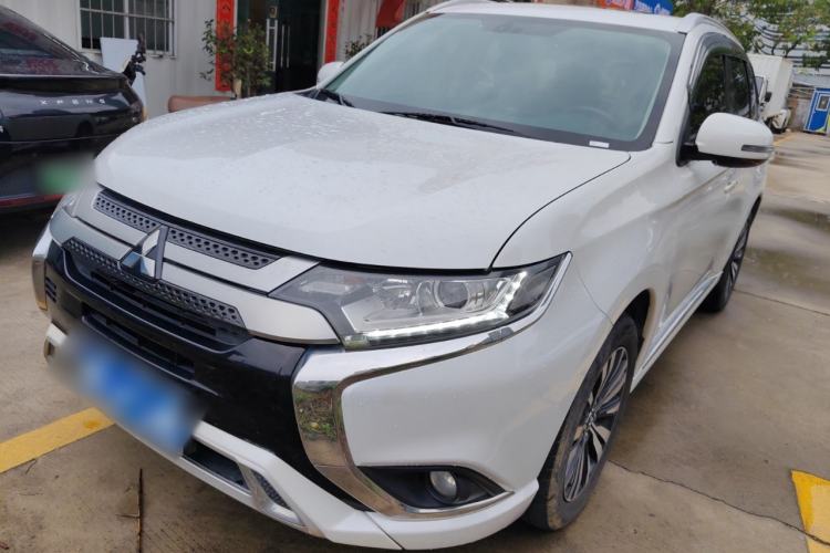 Used Mitsubishi Outlander 2021 Revised Version 2.0L Two-Wheel Drive Enjoyment Edition 5 Seats