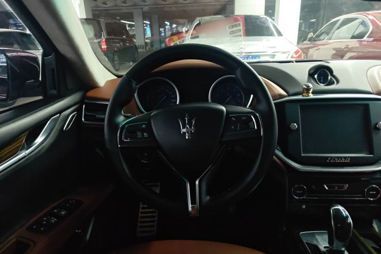 Used Maserati Ghibli 2014 3.0T Standard Edition
