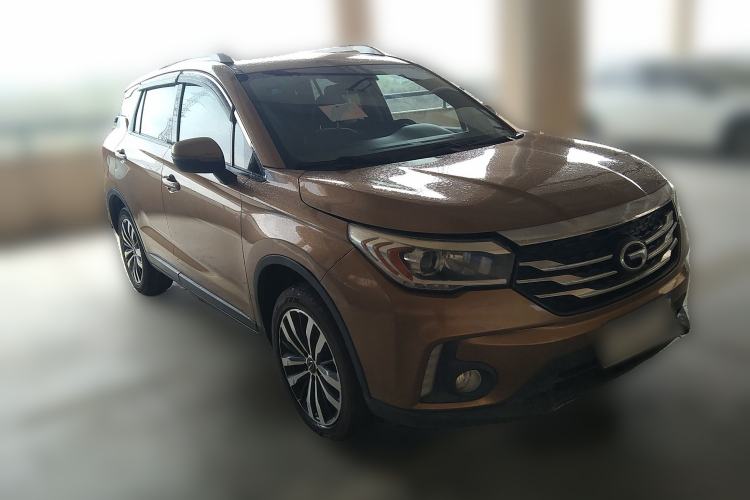 Used GAC Trumpchi GS4 2015 200T G-DCT Luxury Edition Front Right 45 Deg