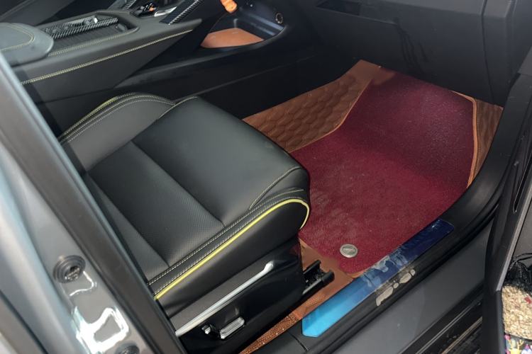 Used Lynk & Co 06 2023 Remix 1.5T Dynamic Halo Right Front Seat