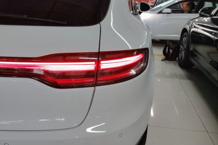 Used Porsche Macan 2018 Macan 2.0T