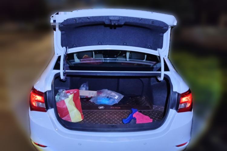 Used Buick GT 2016 15N Automatic Luxury Edition Trunk