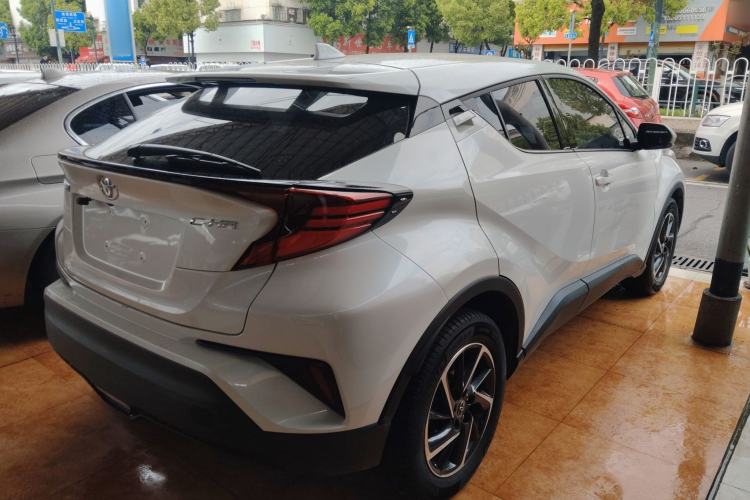 Used Toyota C-HR 2021 2.0L Luxury Edition Rear Right 45 Deg