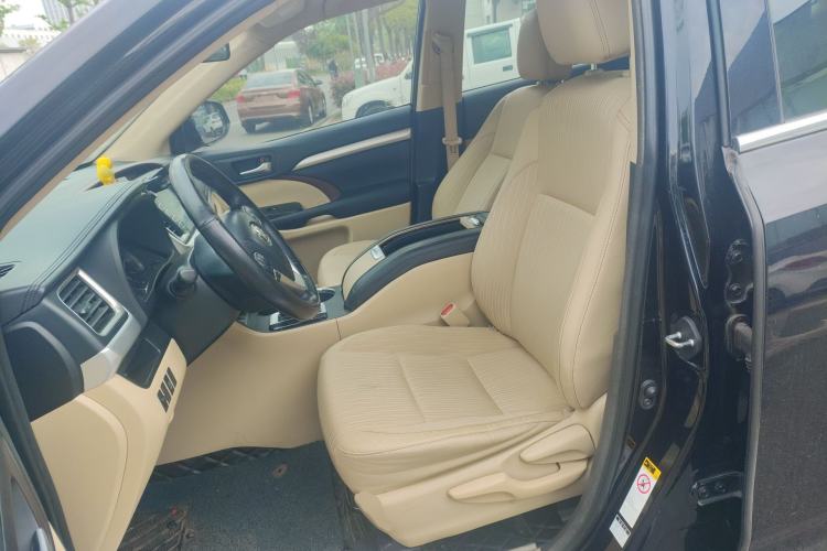 Used Toyota Highlander 2015 2.0T Four-Wheel Drive Elite Edition 7-Seater Left Front Seat