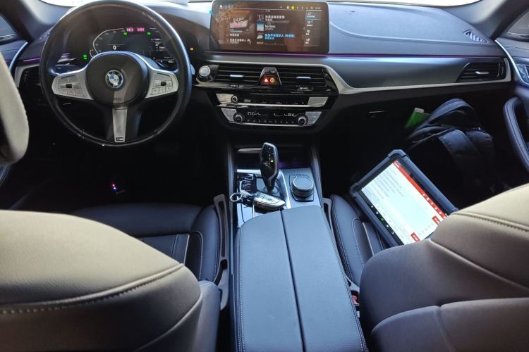 Used BMW 5 Series New Energy 2022 Revised Version 3 535Le Pioneer Edition M Sport Package
