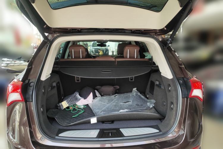 Used Buick Envision 2018 28T Four-Wheel Drive Elite Version Trunk