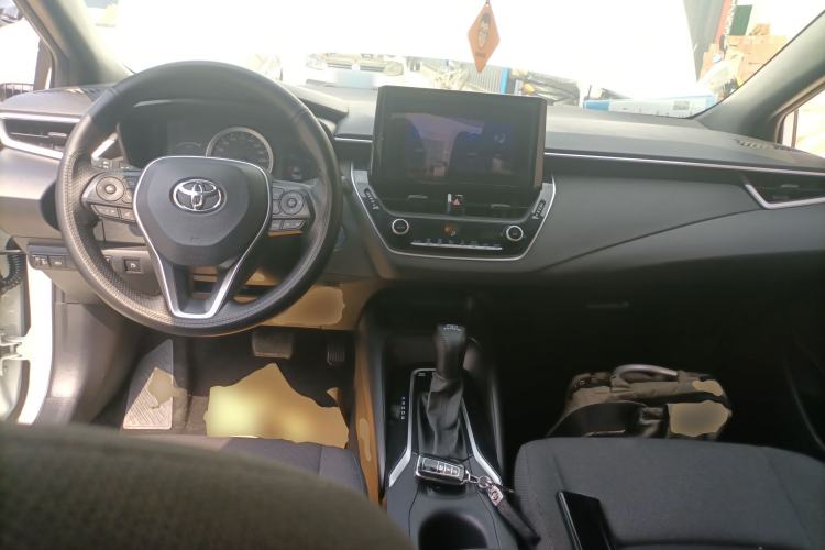 Used Toyota Levin 2021 Dual-Motor 1.8H E-CVT Leading Edition Center Console