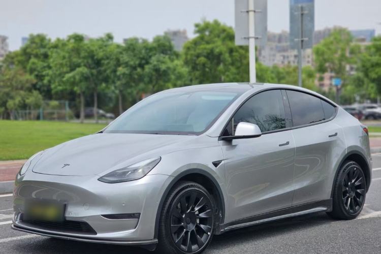 Used Tesla Model Y 2021 Long-Range All-Wheel-Drive Version 3D7