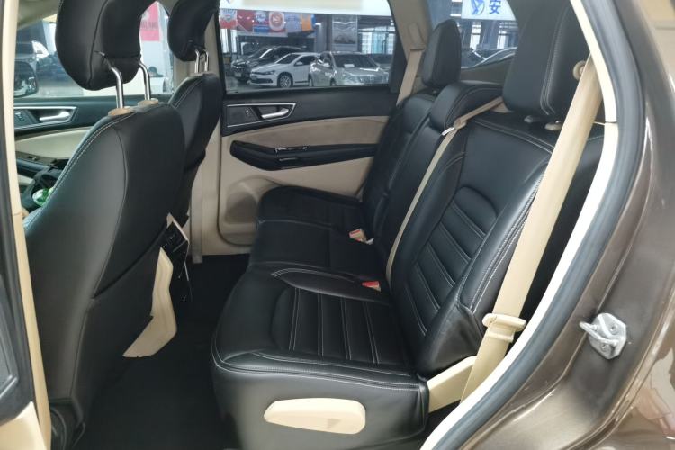 Used Ford Edge 2015 2.0T GTDi Two-Wheel-Drive Elite Edition