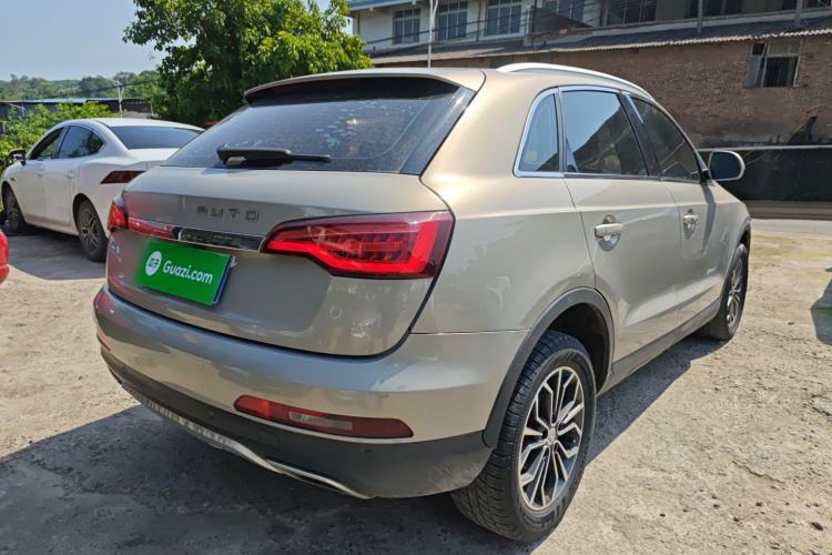 Used Zotye SR7 2017 1.5T CVT Cube Dream Edition