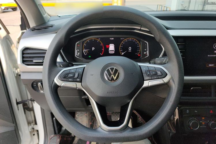 Used Volkswagen Tacqua 2021 1.5L Automatic Yue Zhi Lian Edition Steering Wheel