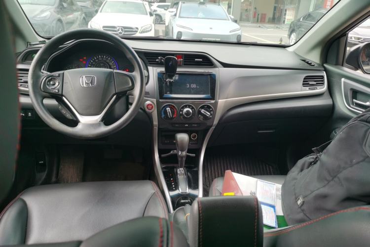 Used Honda Crider 2016 1.8L CVT Luxury Edition
