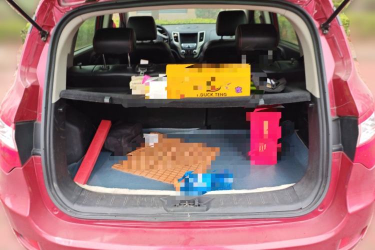 Used Changan CS35 2012 1.6L Manual Luxury Model China IV Standard
