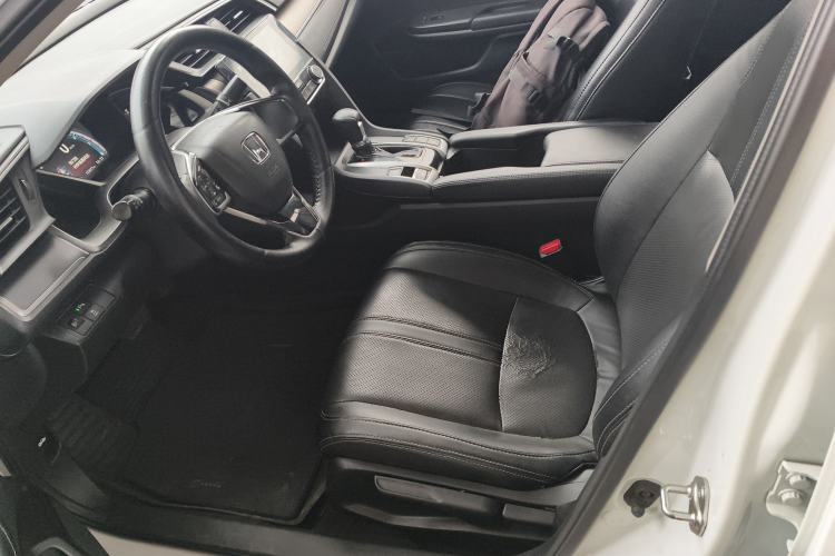 Used Honda Civic 2016 220TURBO CVT Luxury Edition
