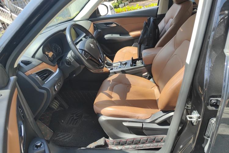 Used BORGWARD BX7 2016 28T 2WD Elite Edition 5-seater
