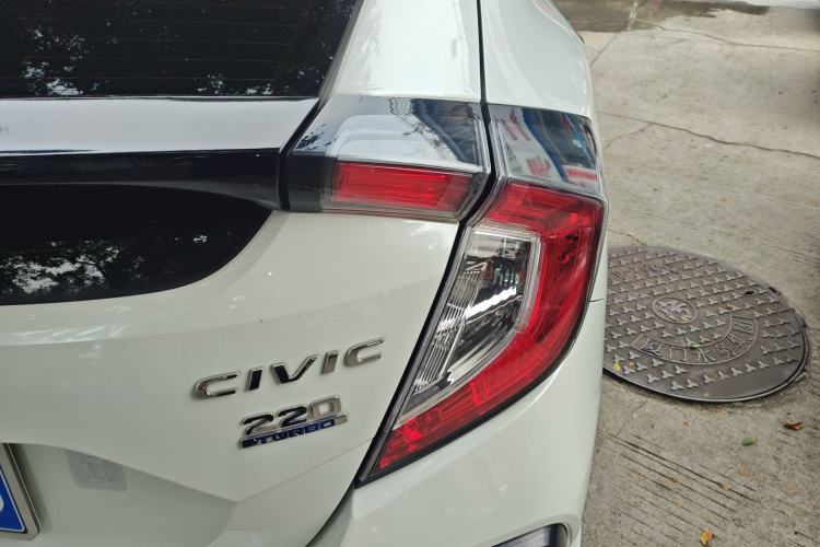 Used Honda Civic 2021 HATCHBACK 220TURBO CVT Trendy Cool Edition